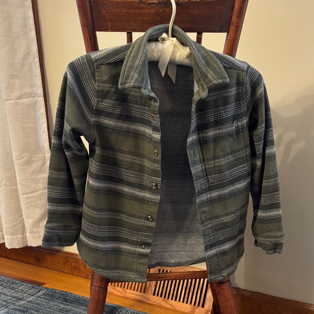 Old Navy Kids Small 6/7 Olive Green & Gray Knit Button Down